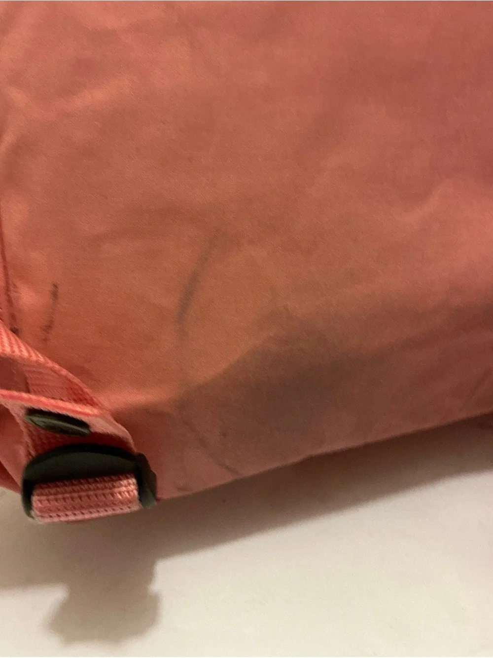 Fjallraven Kånken Backpack in Coral Pink